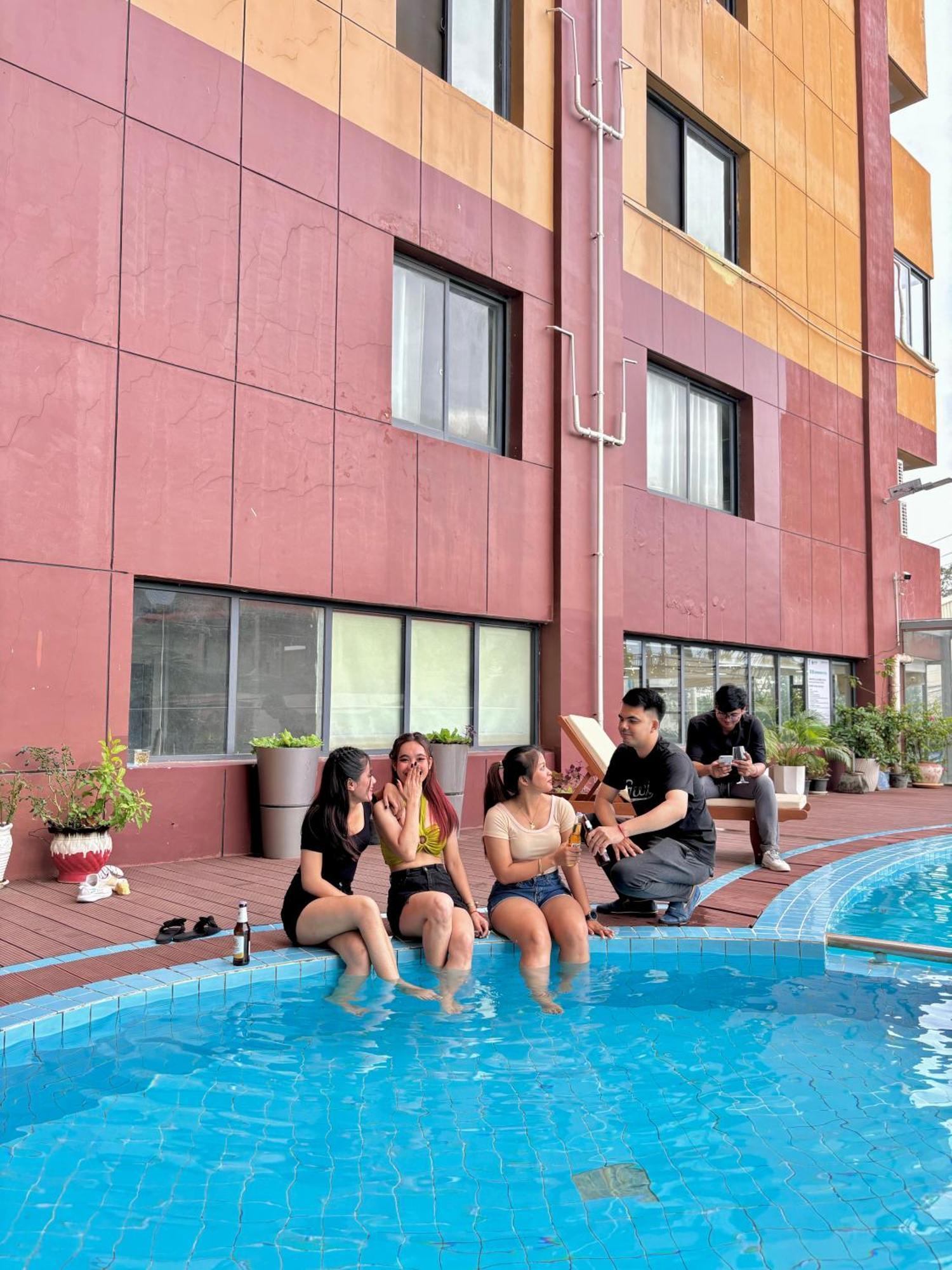 City Comfort Hotel Phnom Penh Airport Eksteriør billede