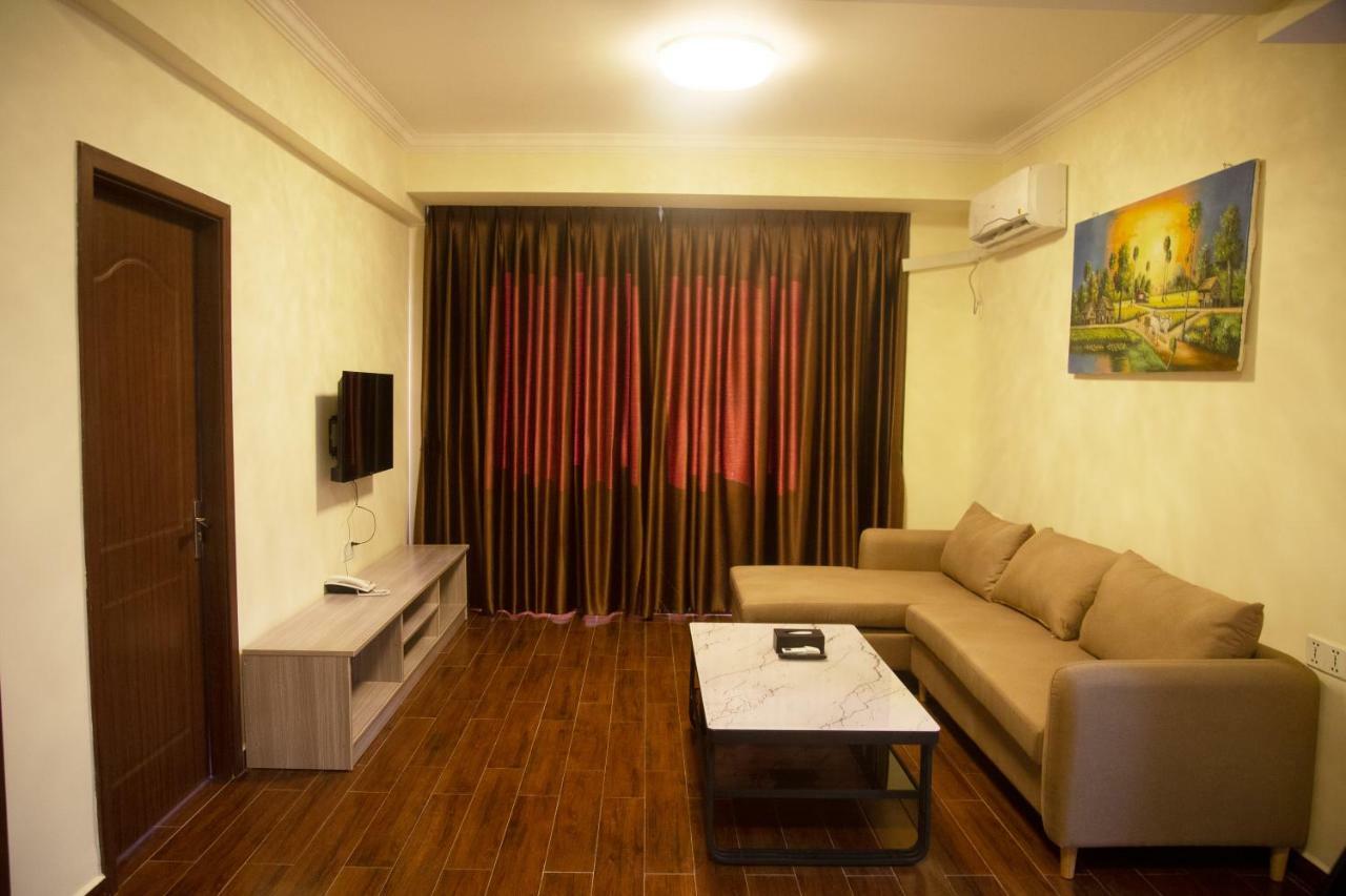 City Comfort Hotel Phnom Penh Airport Eksteriør billede